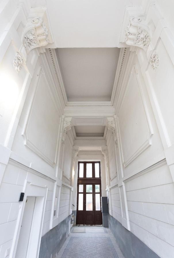Schonbrunn Garden View Apartments Viena Exterior foto
